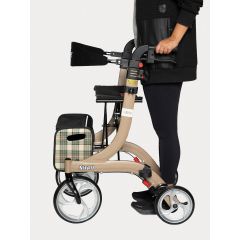 مشاية بأربع عجلات