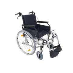 Drive DeVilbiss Freetec Light Wheelchair With Drumbrake